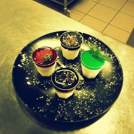 מלון Marietta 3*