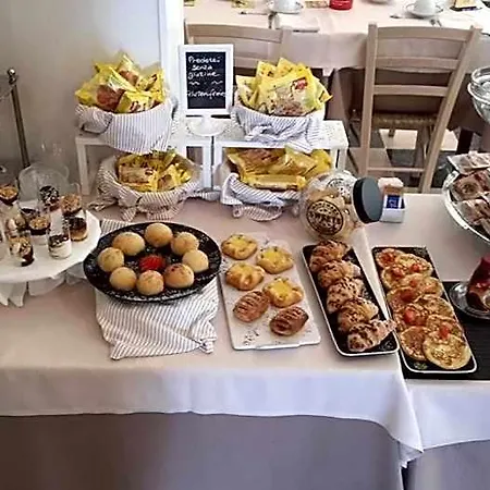 Otel Marietta 3*