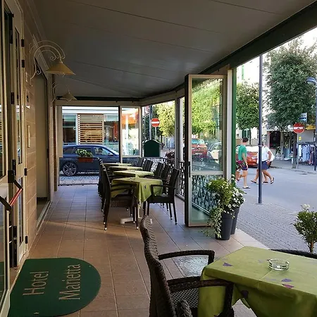 Marietta מלון קאורלה