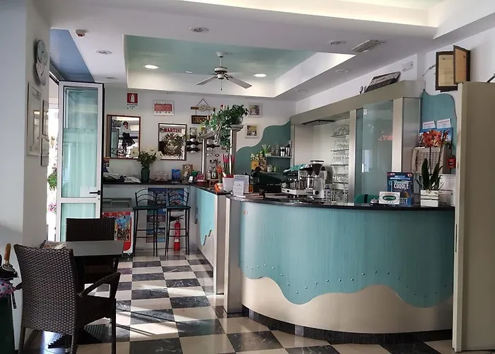 Отель Marietta 3*